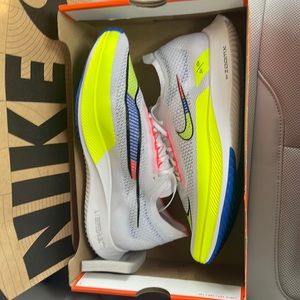 Nike Streakfly Premium Road Racing Shoes (New)